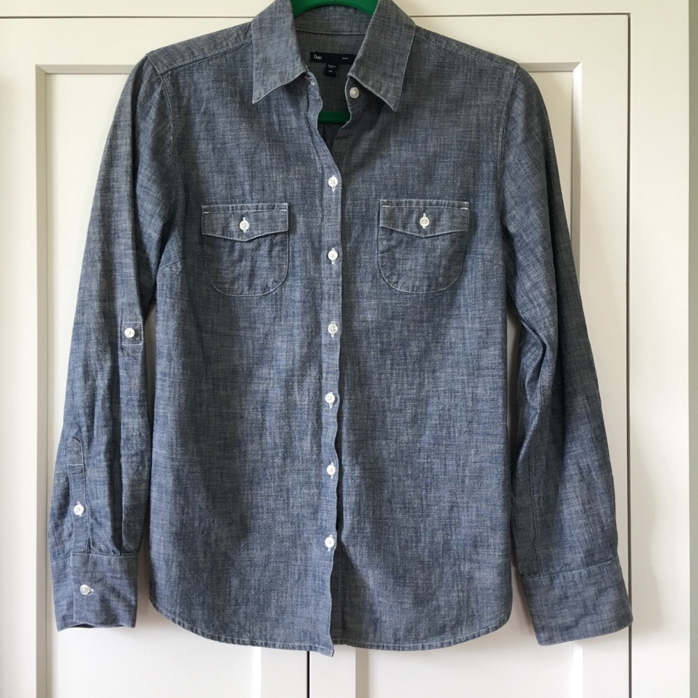 Gap chambray shirt